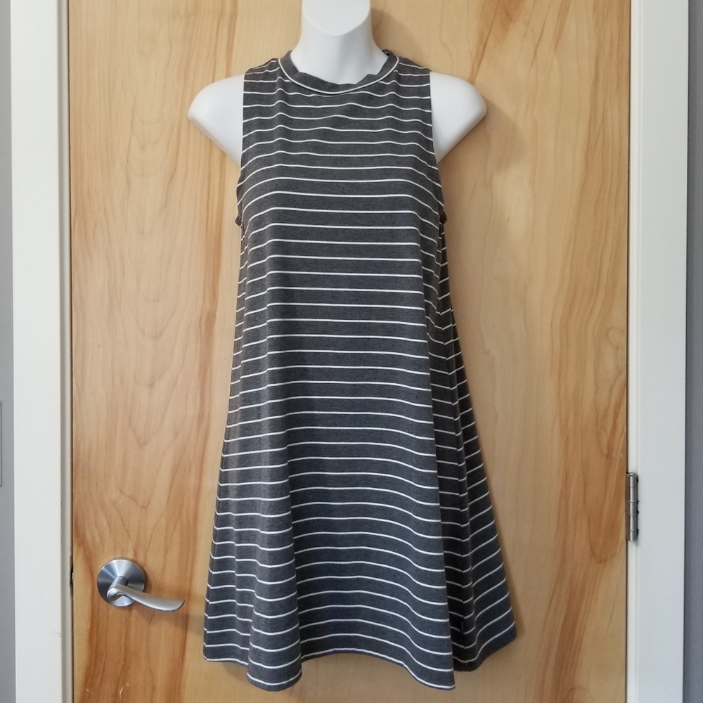 Flowy Sleeveless Jersey Dress